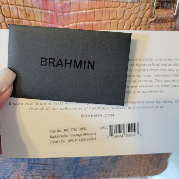 Brahmin Tote - Picture 2 of 10